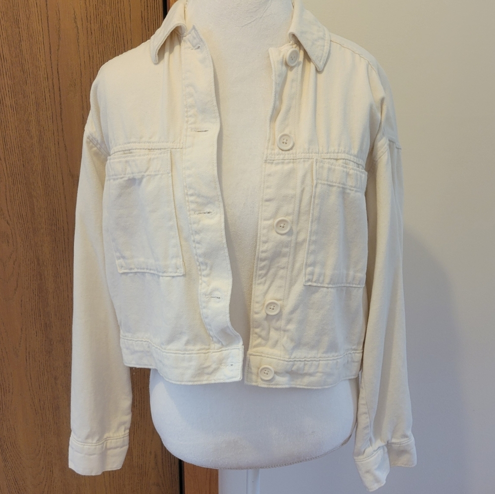 Old Navy Light Weight Cream Jacket